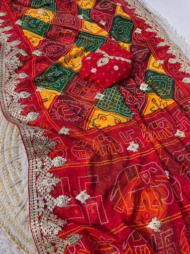 Vinayak bandej gotapatti surat saree shops